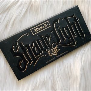 Kat Von D Shade & Light Eye